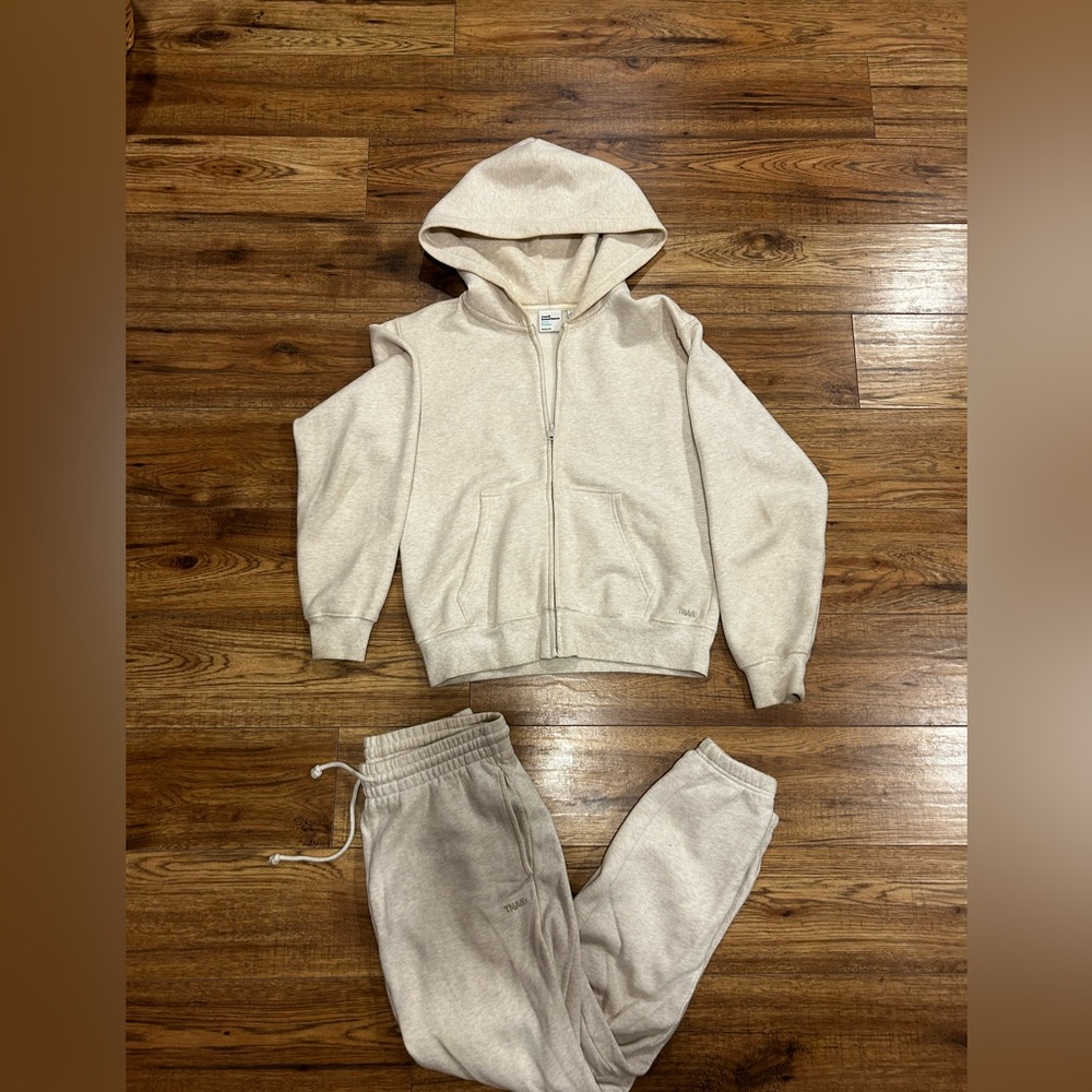 TNA Cozy Fleece Joggers & zip hoodie in Light Cream